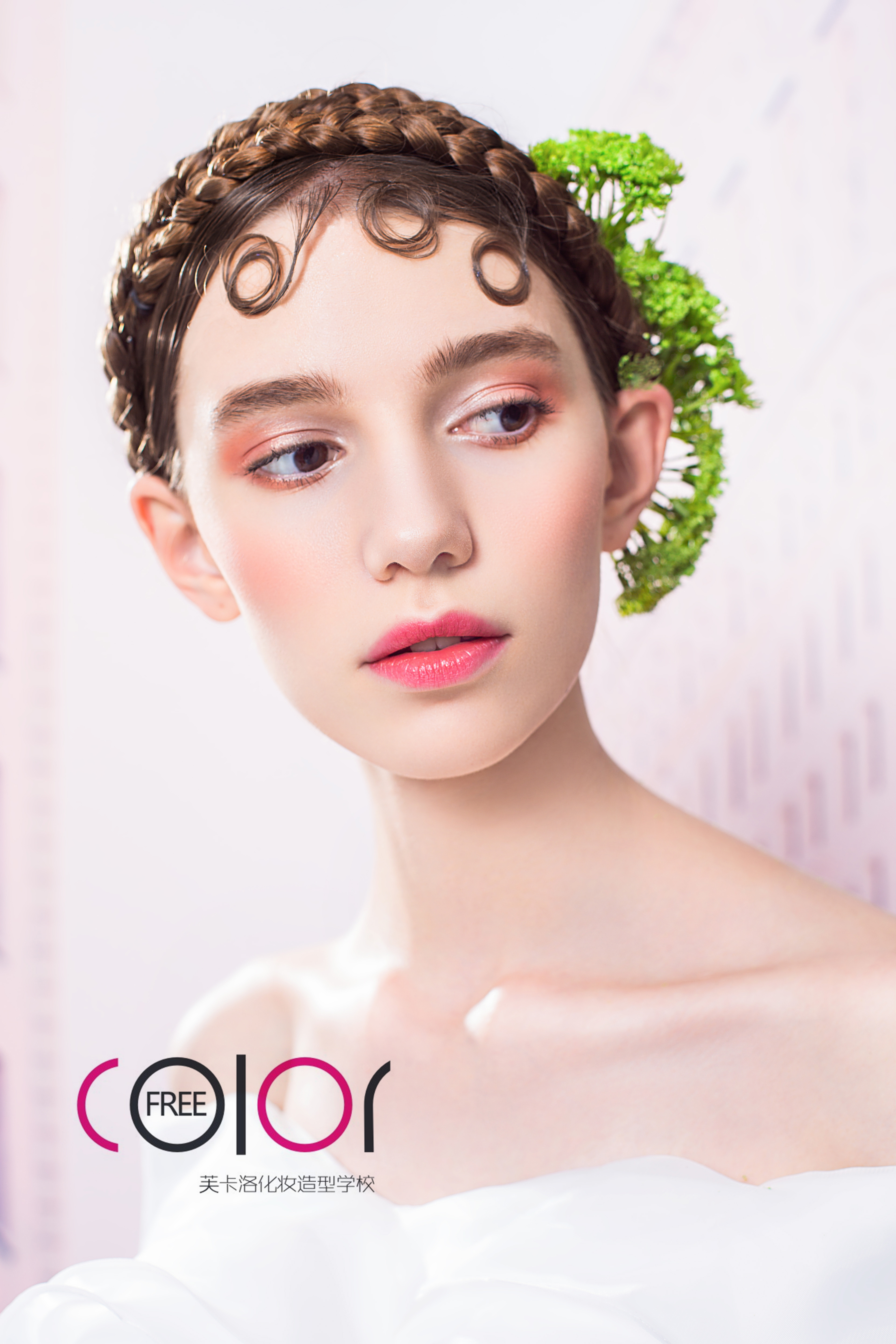 龙岗化妆培训学校推荐 优质化妆盘发与造型课程指南